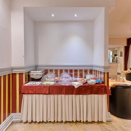 Agape Hotel Aa Hotels Milano Esterno foto