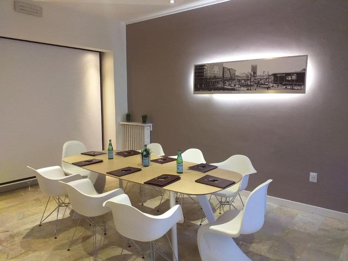Agape Hotel Aa Hotels Milano Esterno foto