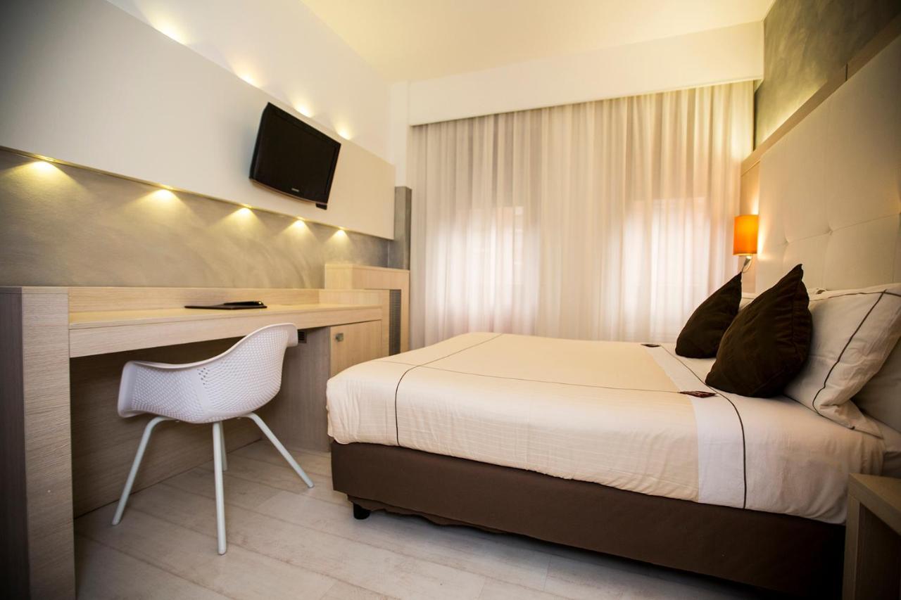 Agape Hotel Aa Hotels Milano Esterno foto