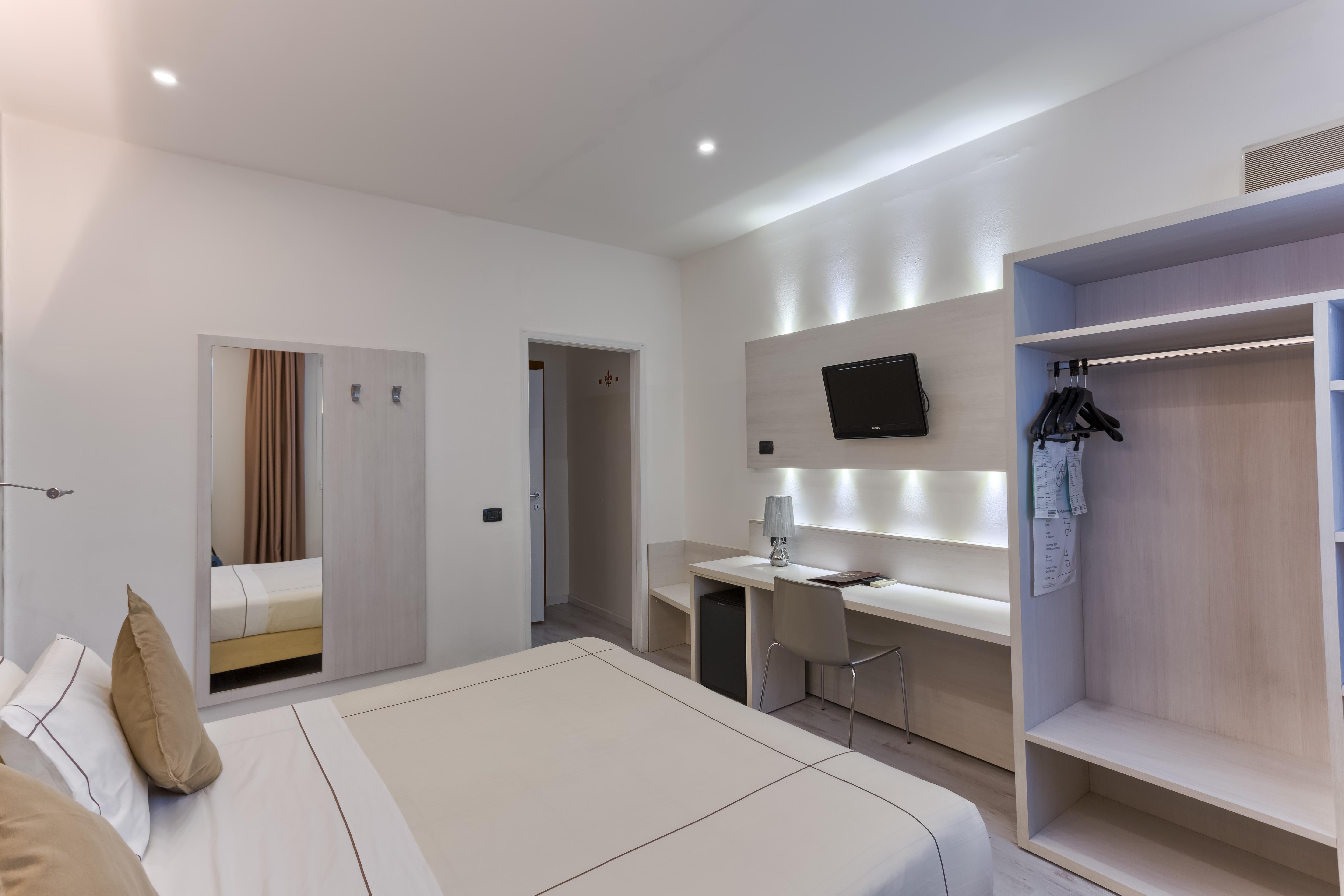 Agape Hotel Aa Hotels Milano Esterno foto