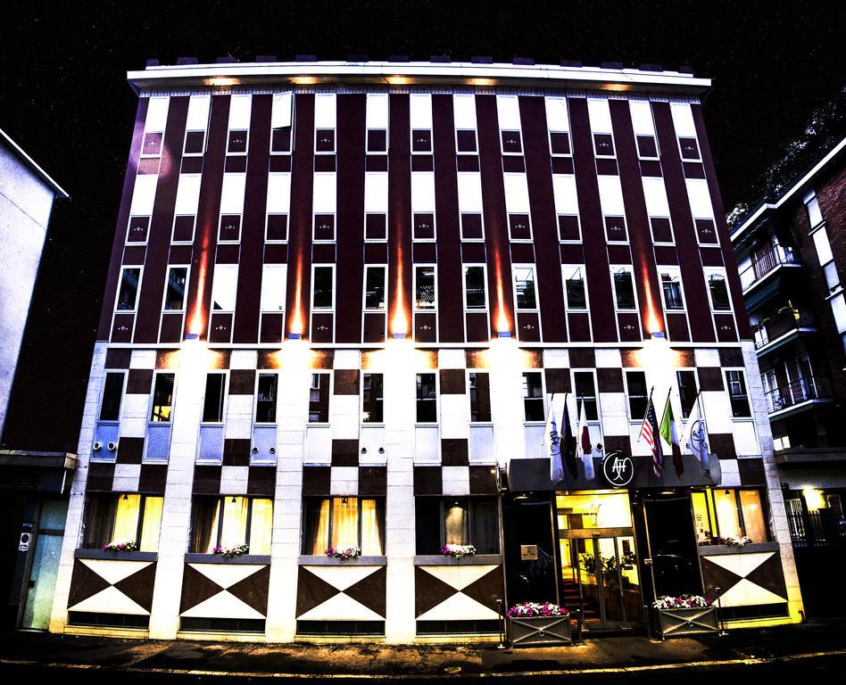 Agape Hotel Aa Hotels Milano Esterno foto